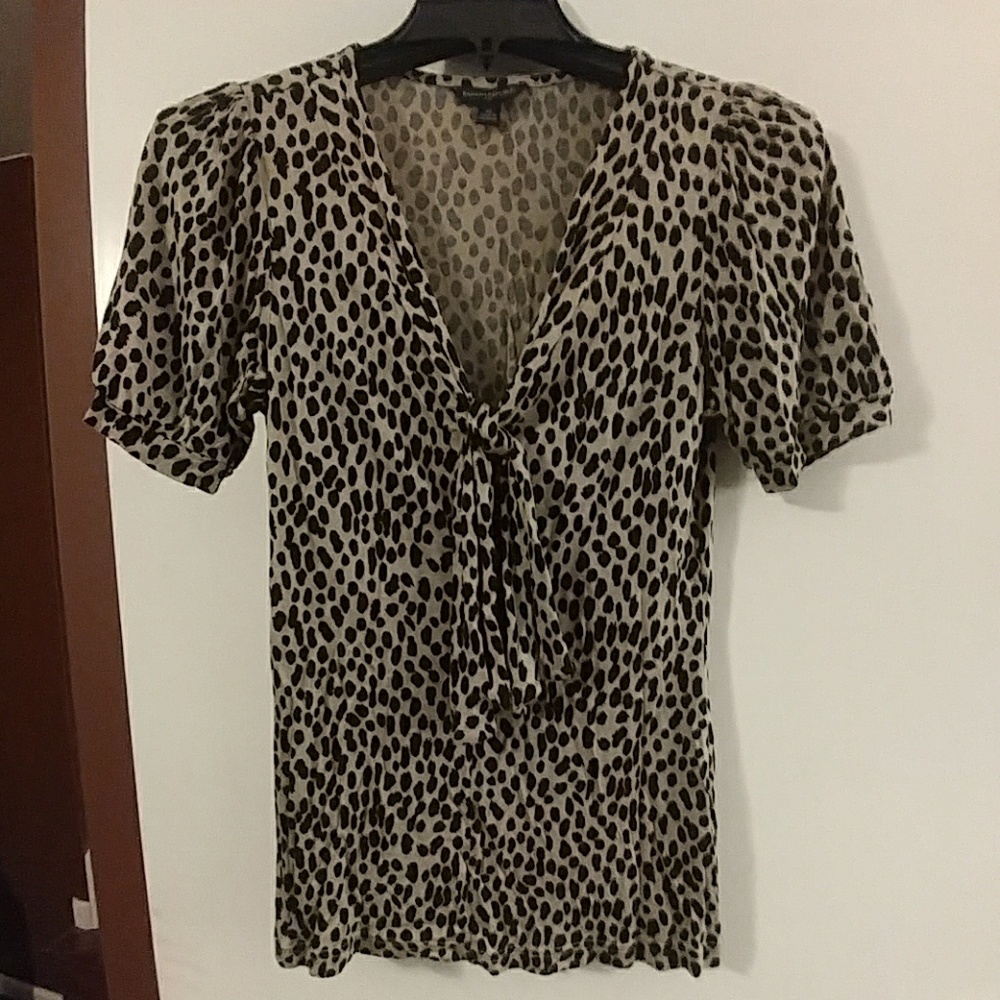 Banana republic animal print short sleeve bow top